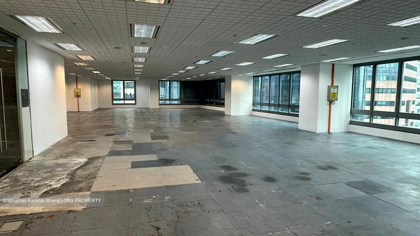 Singapore Land Tower (D1), Office #526487571